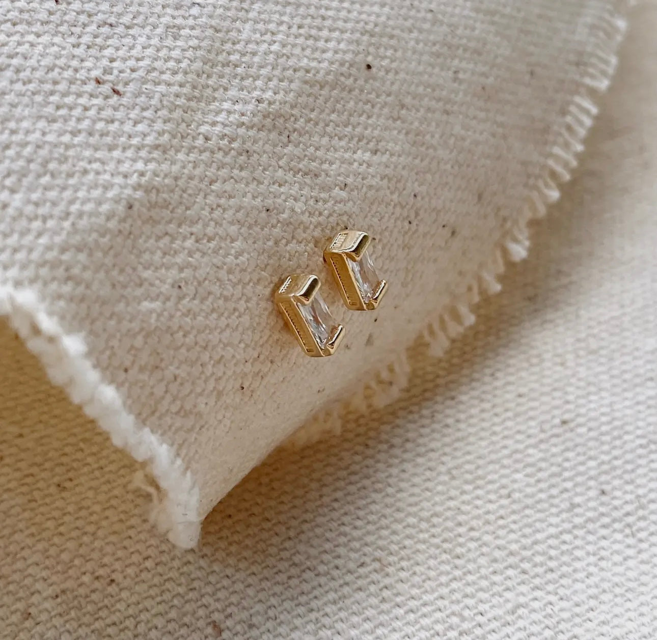 Baguette Stud