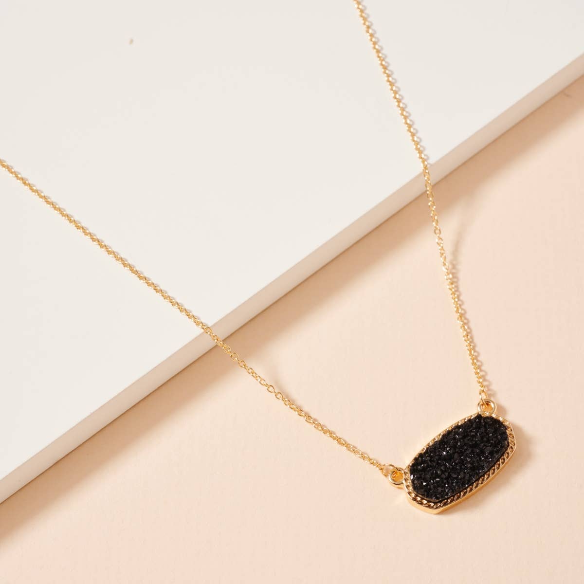 Druzy Stone Charm Short Necklace - Black