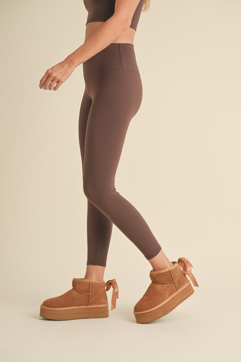 Aligned Performance High-Rise Leggings