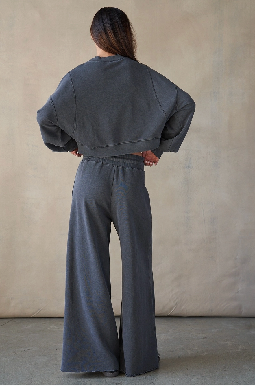 Wide Leg Oversized Sweatpants - Charcoal